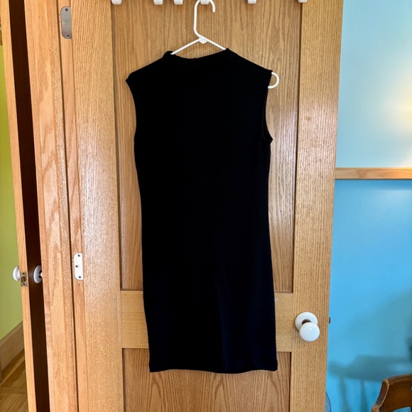 Old Navy Mock Neck Black Bodycon Maternity Dress Size Medium - Picture 4 of 6